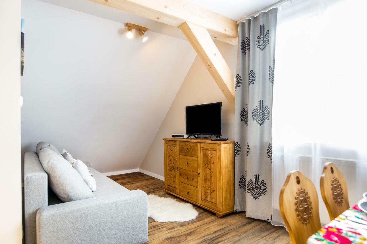 Palac Tatrzanski Apartamenty ブコビナ・タトシャンスカ エクステリア 写真